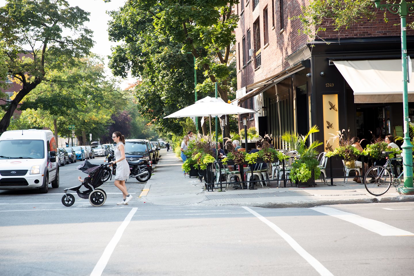 Living in Montr al Explore Outremont Neighbourhood